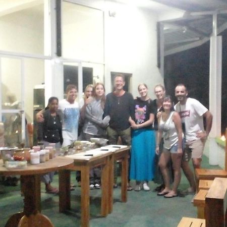 Richard Homestay 埃拉 外观 照片